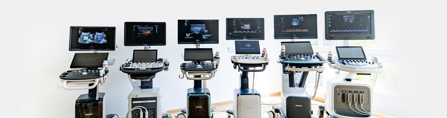 Auswahl Ultraschallgeräte verschiedener Hersteller